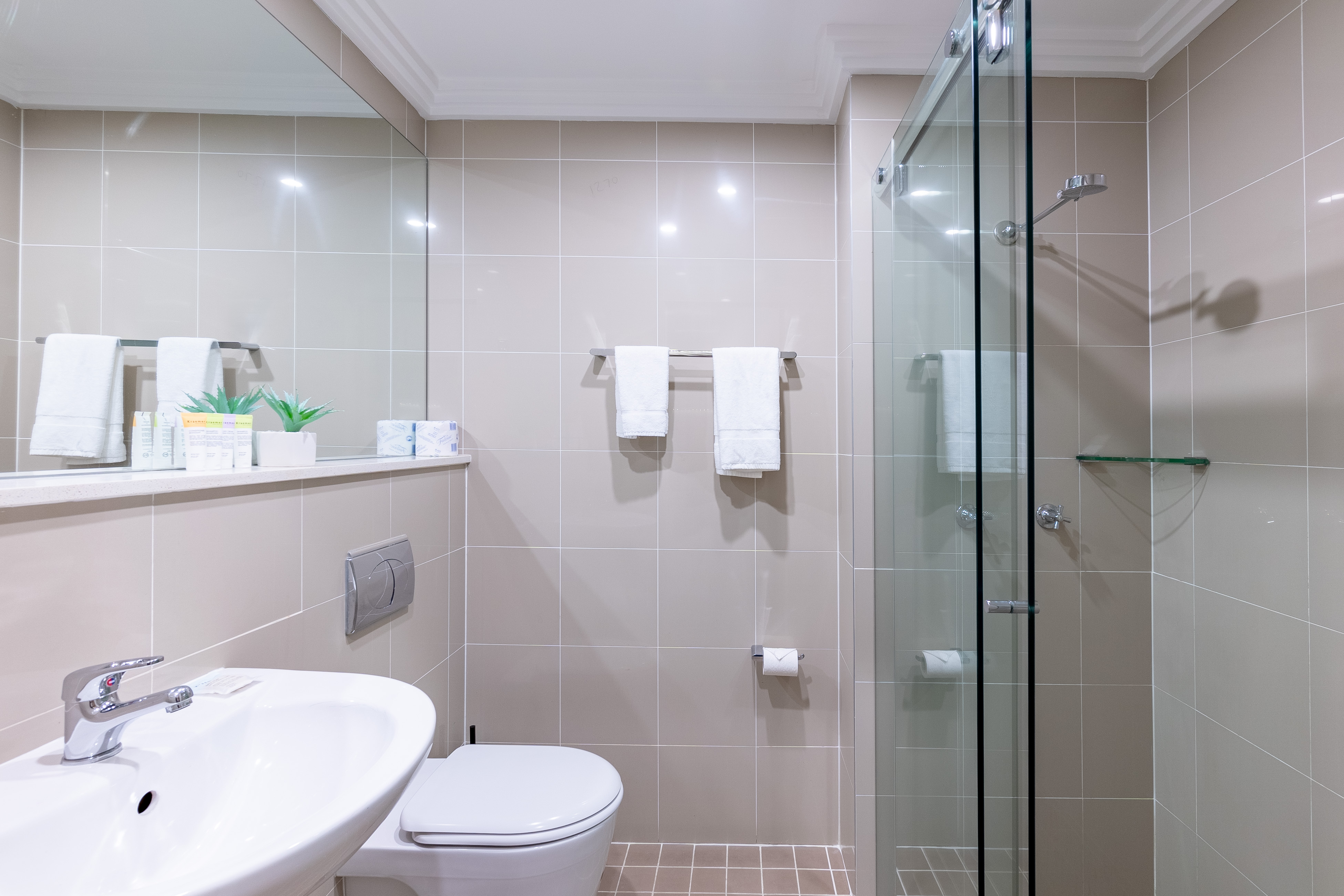 BW Plus Camperdown Suites Sydney bathroom with amenities